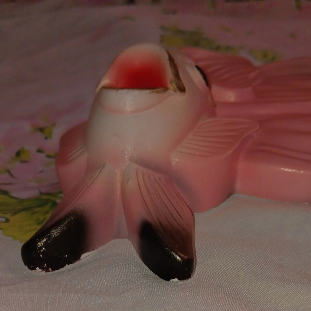 Vintage 1970 Miller Studio Inc Chalkware Pink Angel Fish Wall Art - Picture 5 of 6